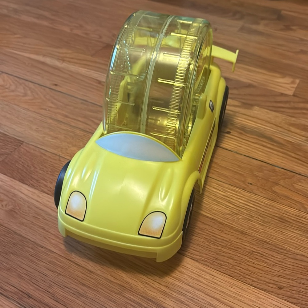 Hamster car toy
